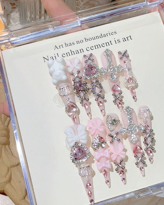 GyaruLab "Gothic Princess" Pink & Bear Jewels Nails - GyaruLab