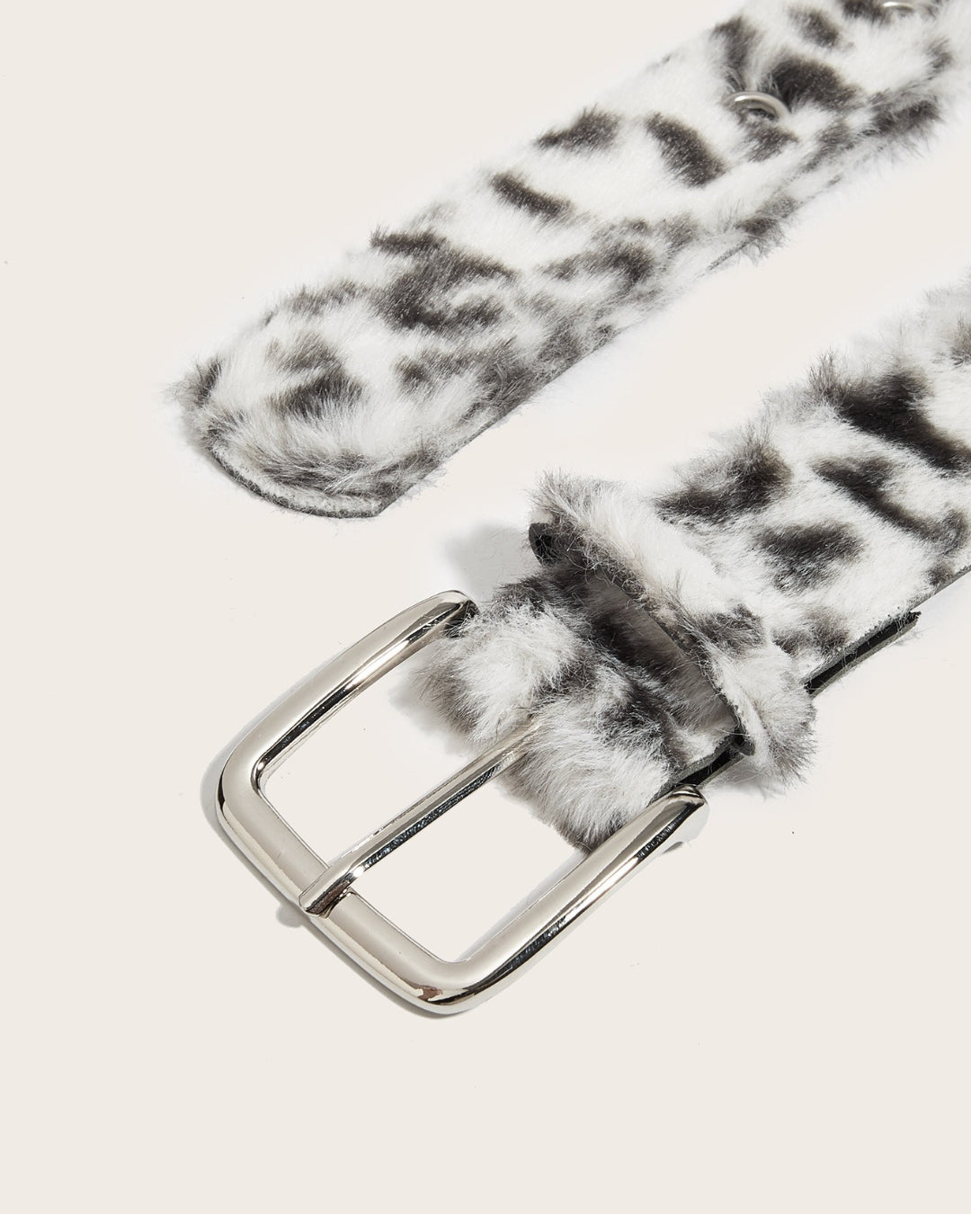 GyaruLab Agejo Fuzzy Leopard Waist Belt