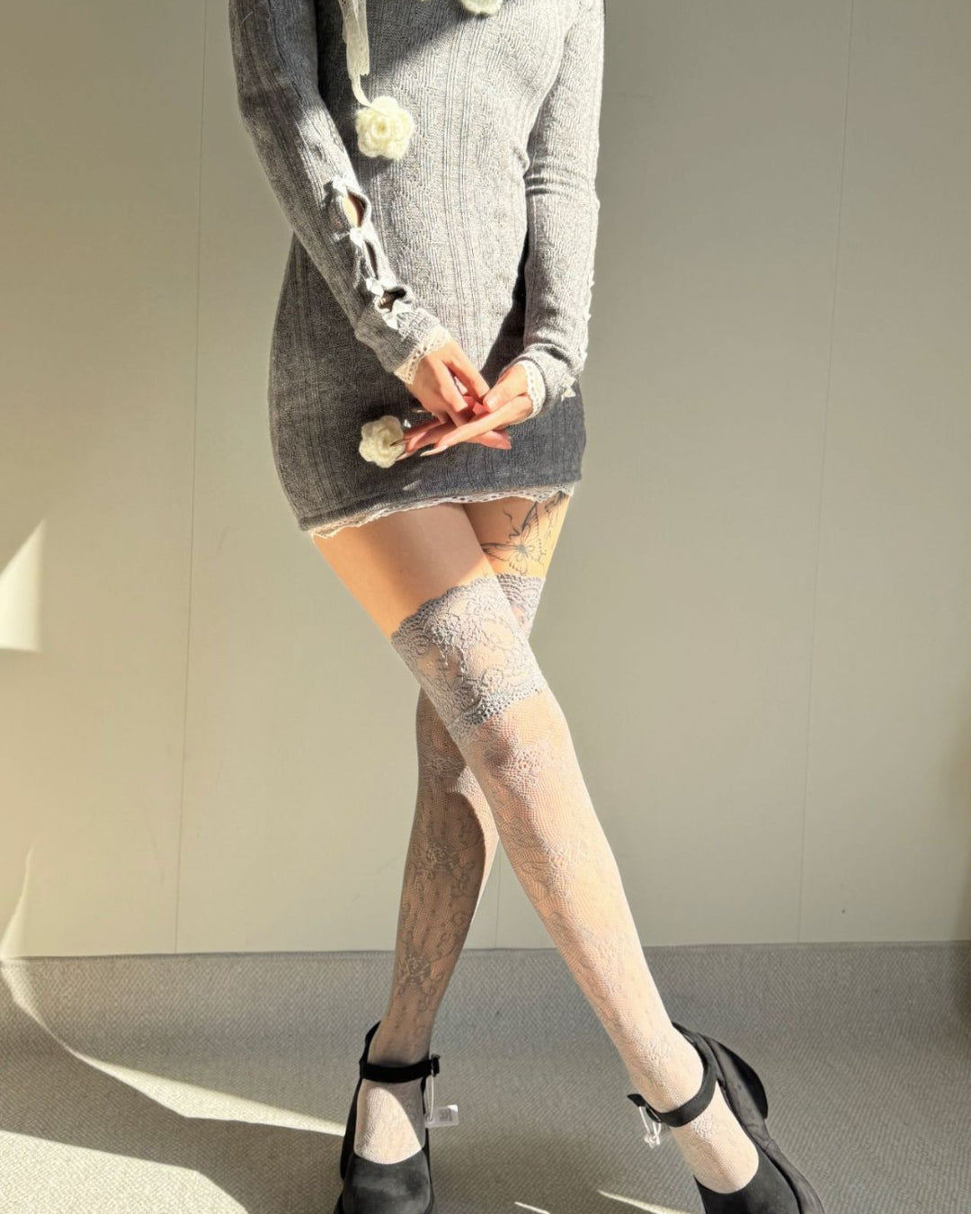 GyaruLab Lace Thigh High Stockings