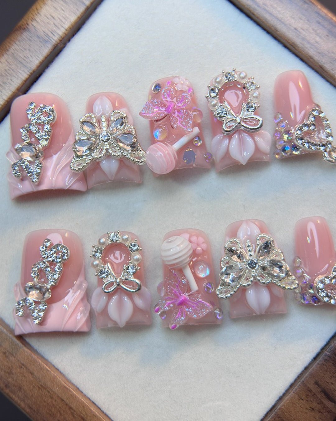 GyaruLab Duckbill Pink Cherry Kitty Rhinestone Press On Nail - GyaruLab