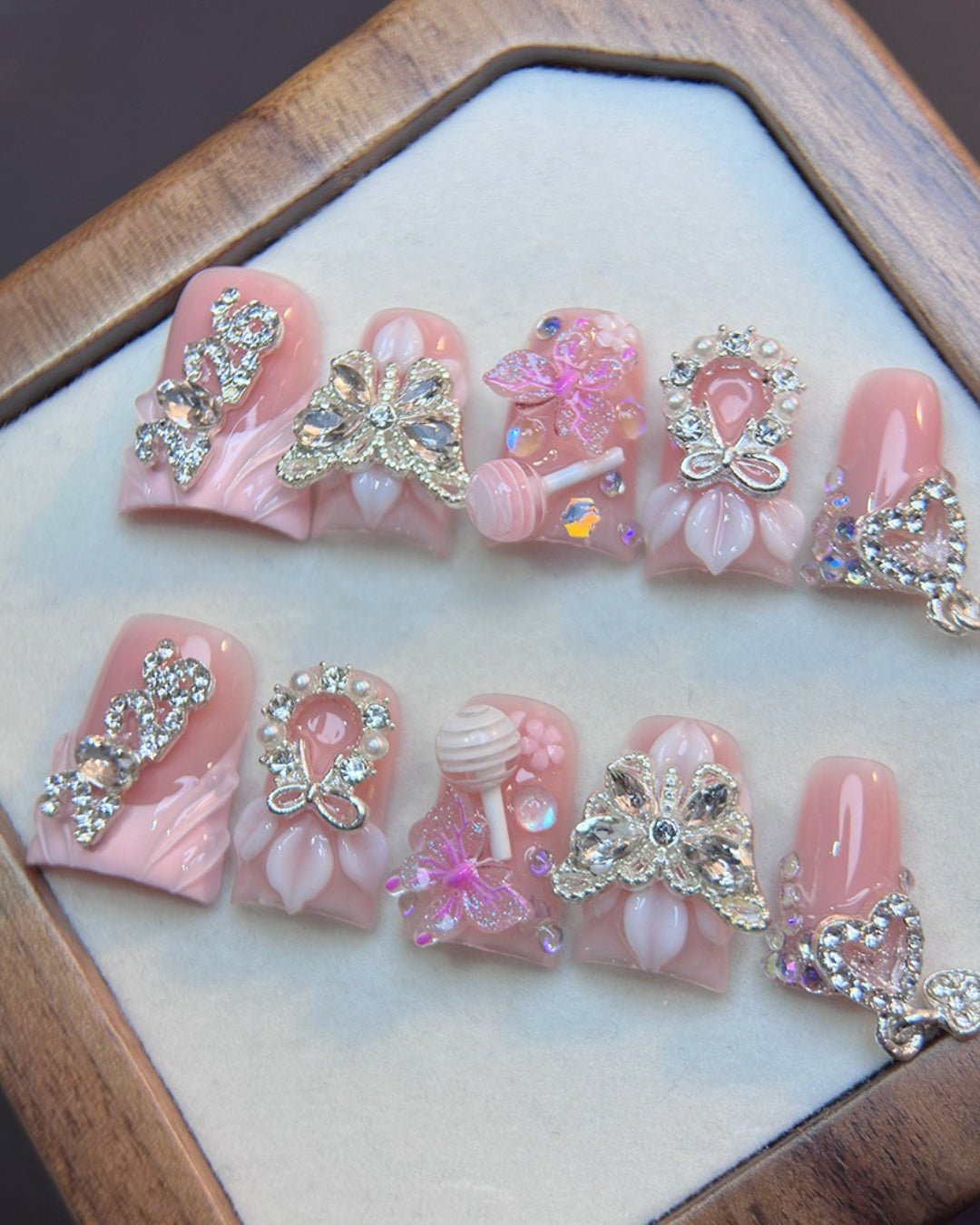 GyaruLab Duckbill Pink Cherry Kitty Rhinestone Press On Nail - GyaruLab