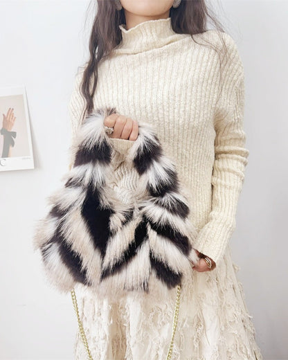 GyaruLab Faux Fur Fluffy Shoulder Bag - GyaruLab