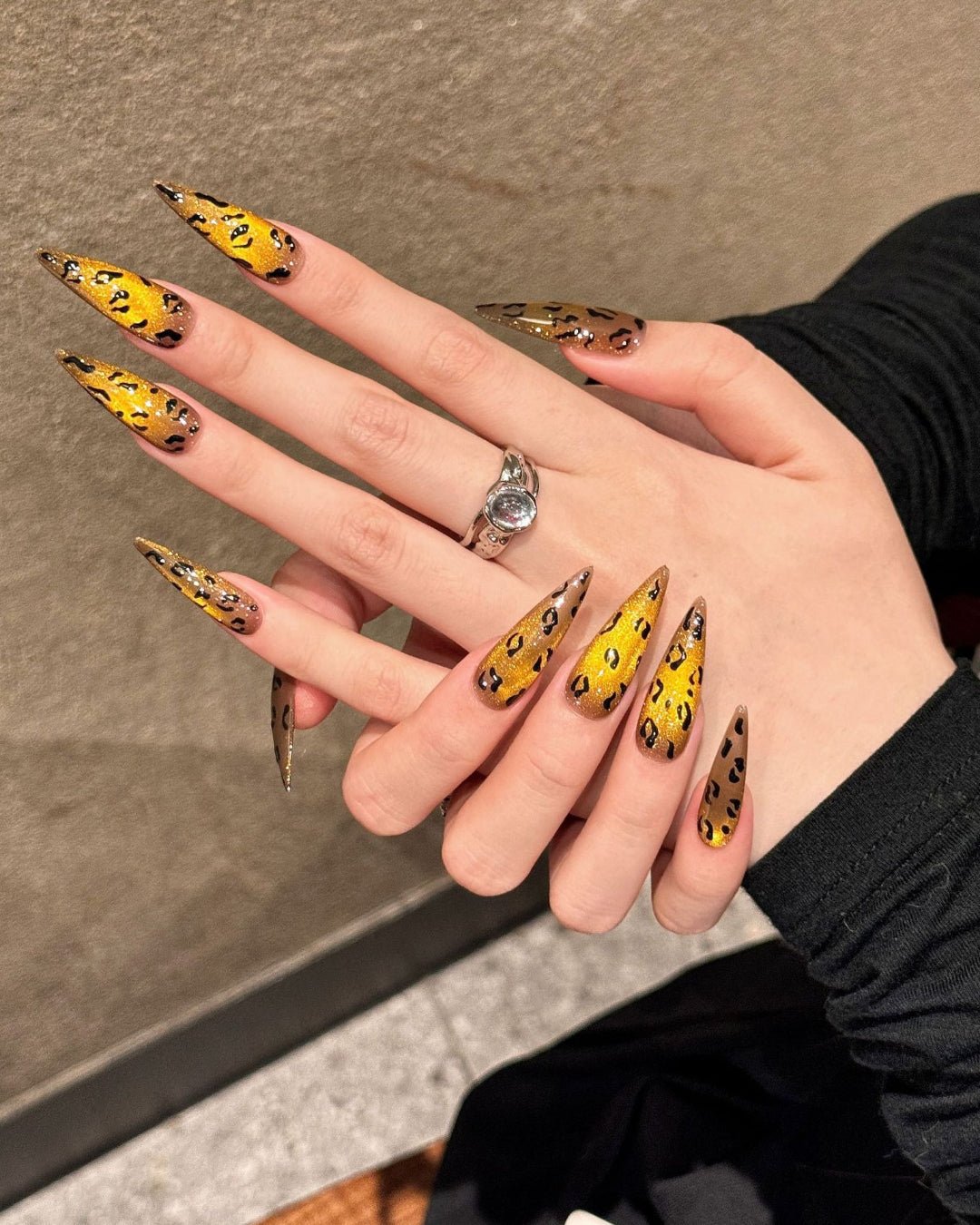 GyaruLab Gold Leopard Short Press-On Nails - GyaruLab