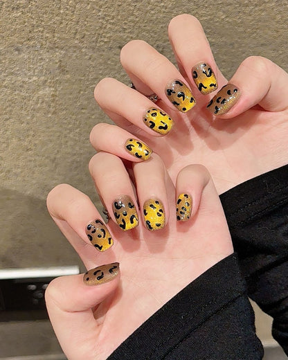 GyaruLab Gold Leopard Short Press-On Nails - GyaruLab