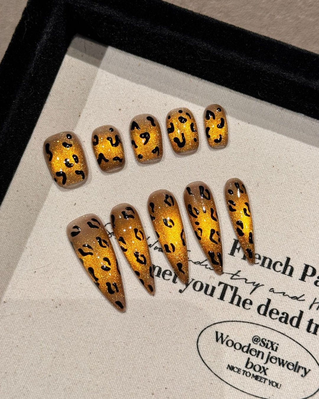 GyaruLab Gold Leopard Short Press-On Nails - GyaruLab