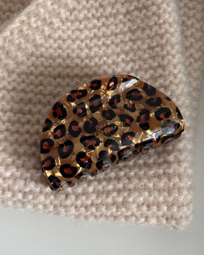 GyaruLab Leopard Butterfly Y2K Hair Claw Clip - GyaruLab