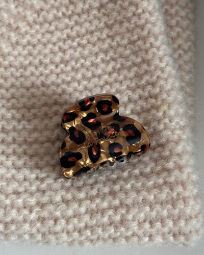GyaruLab Leopard Butterfly Y2K Hair Claw Clip - GyaruLab