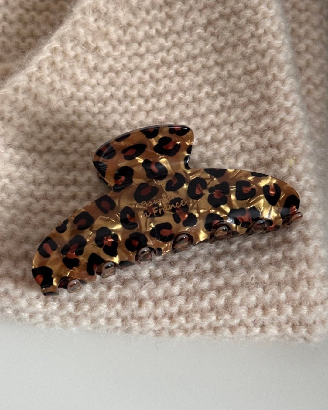 GyaruLab Leopard Butterfly Y2K Hair Claw Clip - GyaruLab