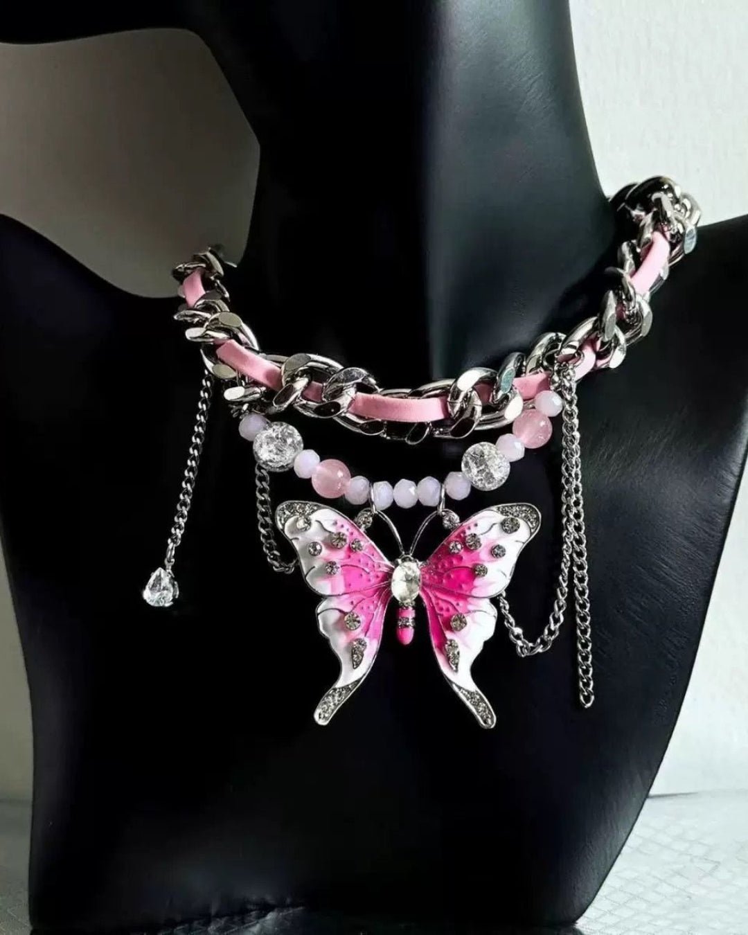 GyaruLab Pink Butterfly Chain Rhinestone Choker Y2K Gyaru Necklace - GyaruLab