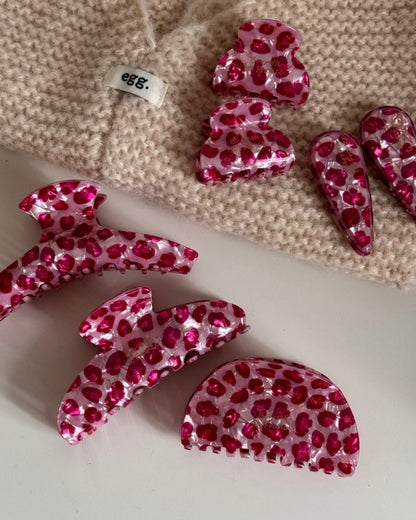 GyaruLab Y2K Leopard Heart Pearl Bow Statement Hair Claw Clip - GyaruLab